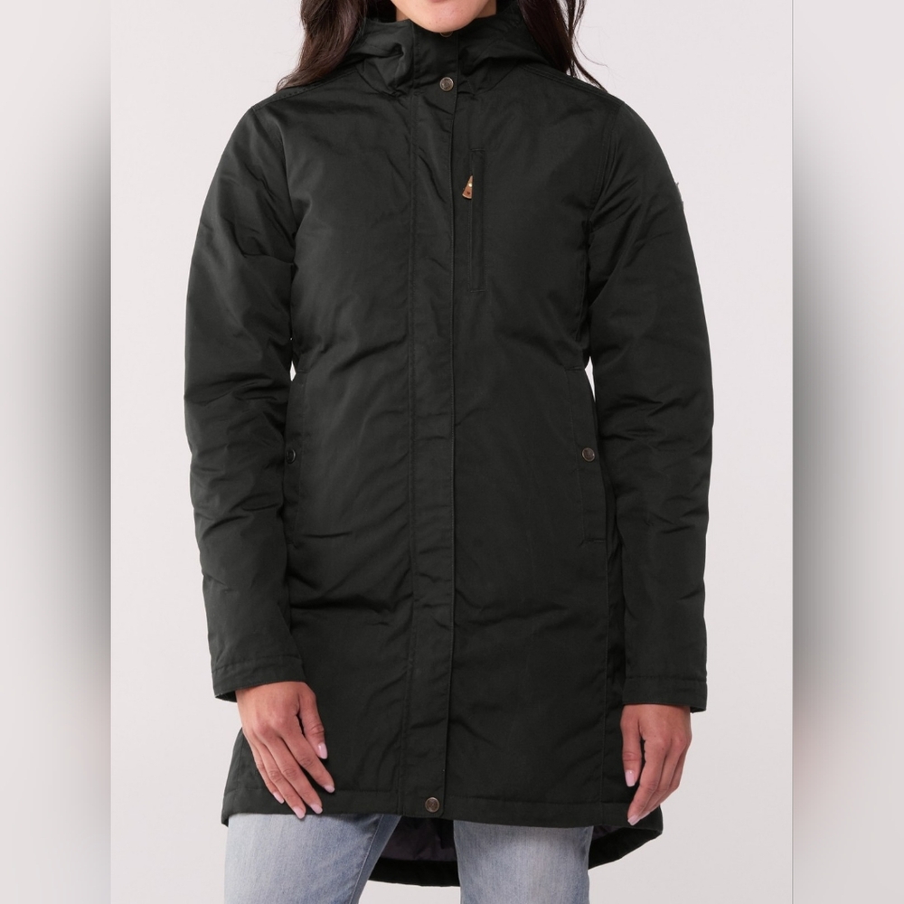 Fjallraven Black Puffer Jacket Insulated Quilted Design